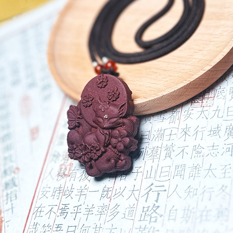 Natural herbal fragrant materials, ancient handmade rose fragrance, Qingqiu Phoenix Nine Tailed Fox stamen Lady pendant wholesale