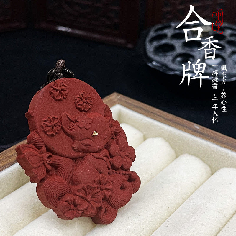 草木琅九尾狐雕刻工艺品合香木牌子男女文玩吊坠工厂店双面车载